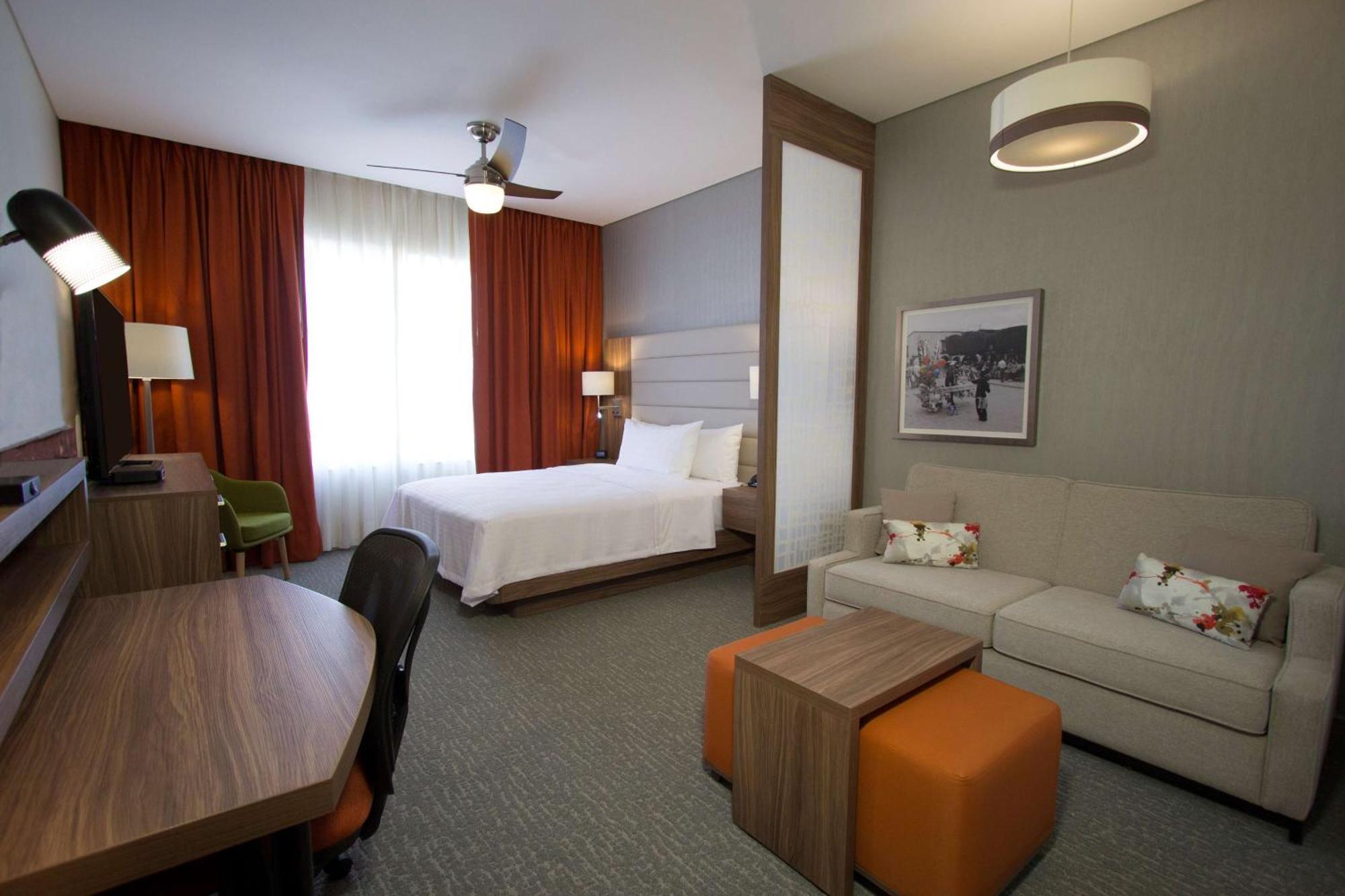 Homewood Suites By Hilton Silao Airport Bagian luar foto